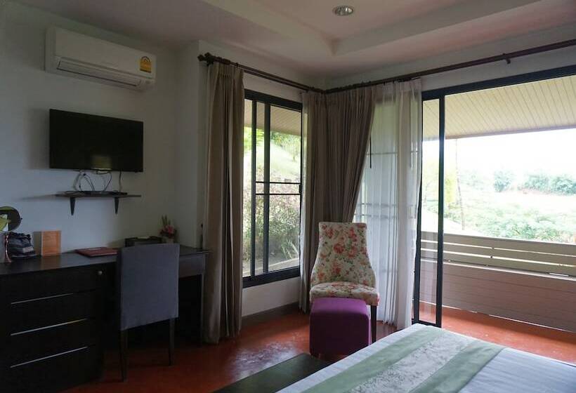 בית מלון כפרי Kornwat Garden Resort