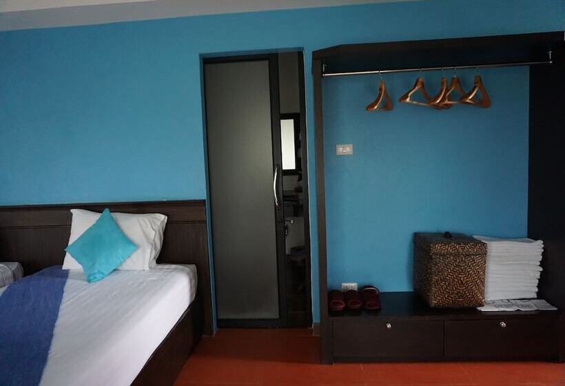 בית מלון כפרי Kornwat Garden Resort