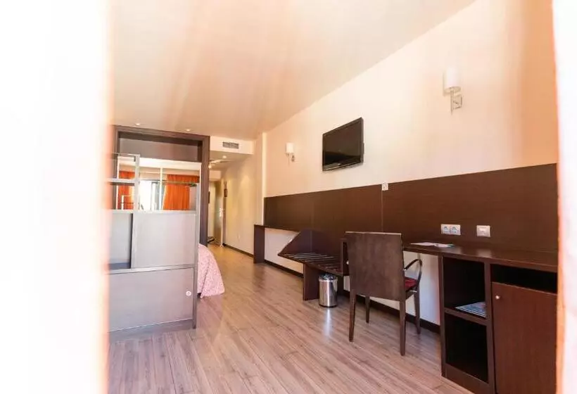 Hotelli Loar Ferreries