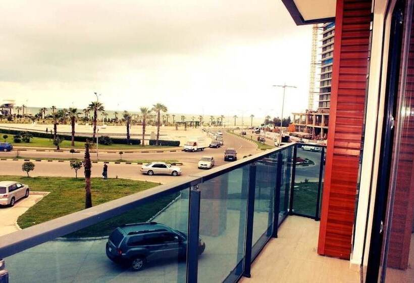 هتل Metro City Apartments