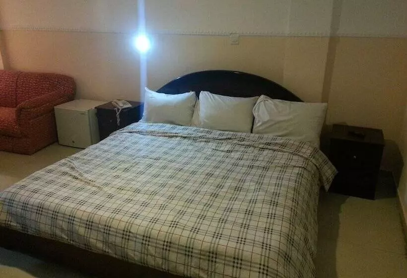 هتل Our Home Suite