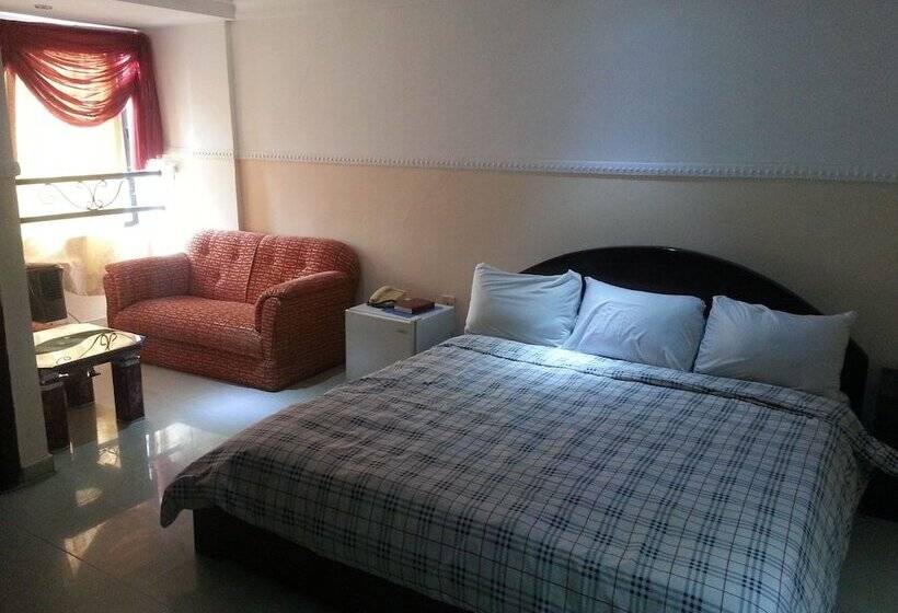 هتل Our Home Suite