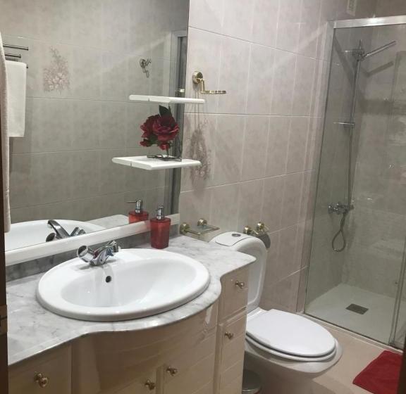 هتل Pension Logroño