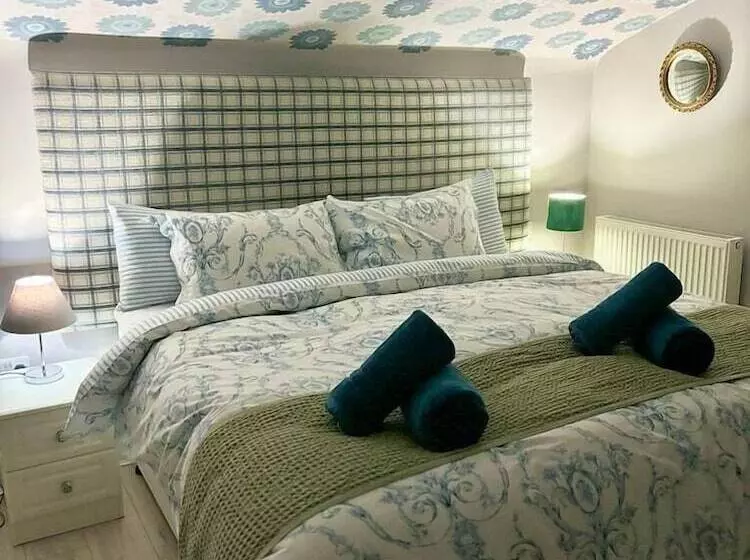 Hotelli Summerhill Guest House