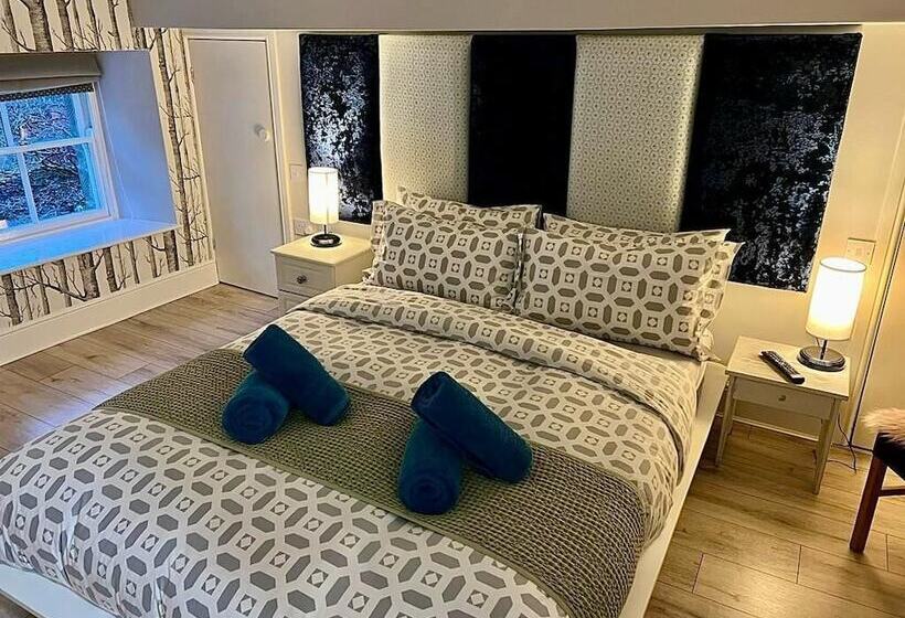 فندق Summerhill Guest House