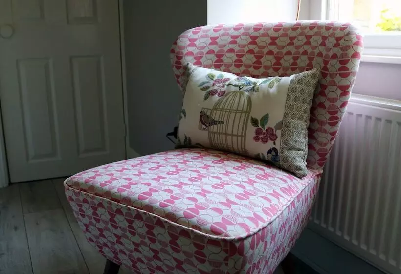 Hotelli Summerhill Guest House