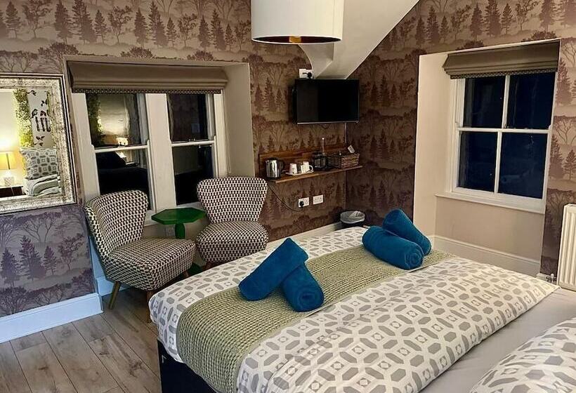 فندق Summerhill Guest House