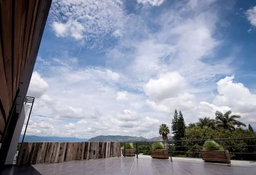 Maria Ines Hotel Suite