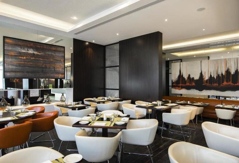 Hotel Centro Salama Jeddah By Rotana