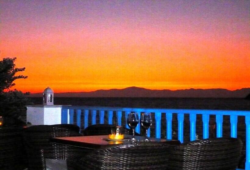 Отель Filoxenia