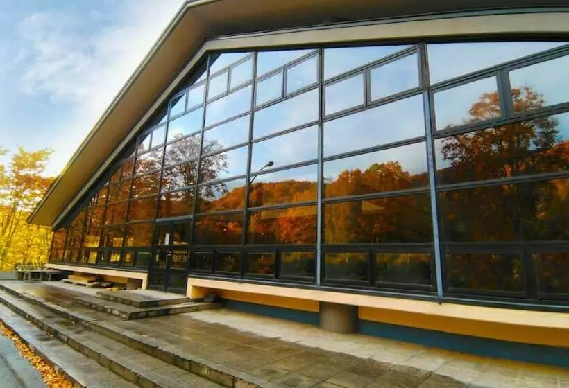 Hotelli Berjaya Hakkoda Ski Resort