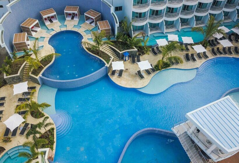 هتل Harbor Club St. Lucia, Curio Collection By Hilton