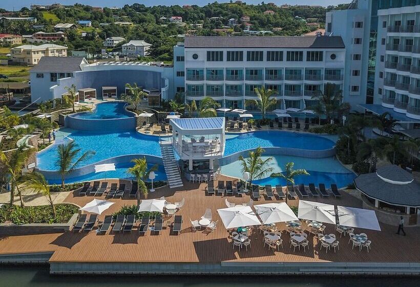 هتل Harbor Club St. Lucia, Curio Collection By Hilton