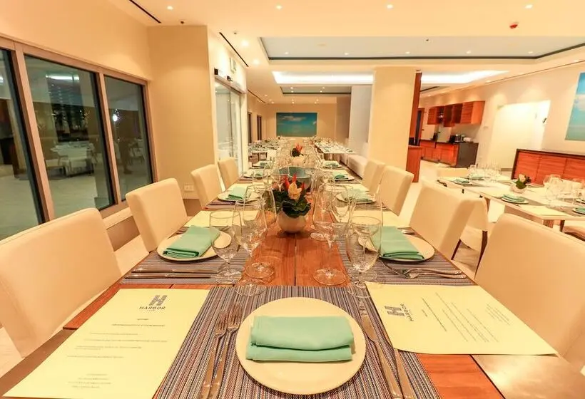 هتل Harbor Club St. Lucia, Curio Collection By Hilton