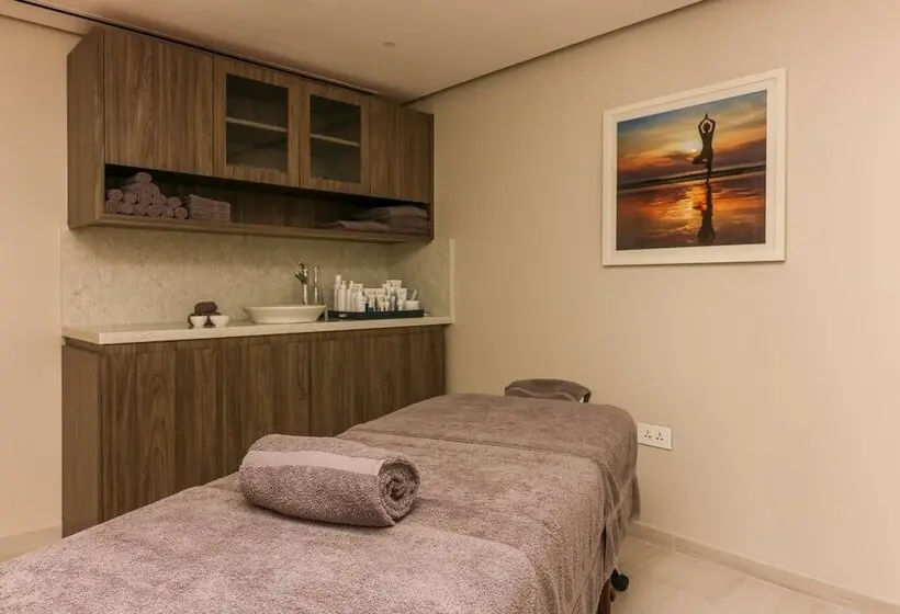 هتل Harbor Club St. Lucia, Curio Collection By Hilton