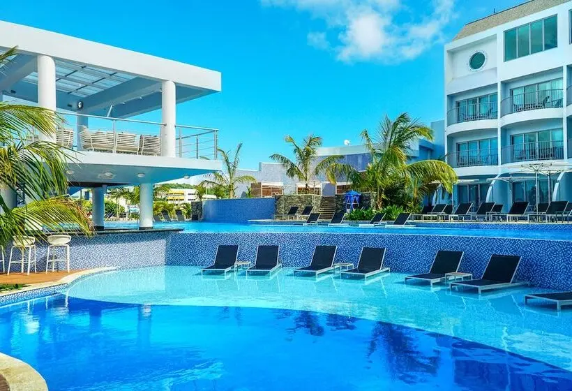 هتل Harbor Club St. Lucia, Curio Collection By Hilton