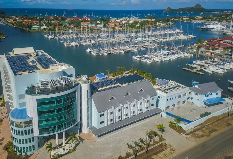 هتل Harbor Club St. Lucia, Curio Collection By Hilton