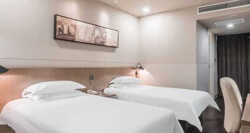 Otel Jinjiang Inn Shanghai Xintiandi Xizang South Road