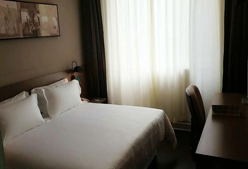 Otel Jinjiang Inn Shanghai Xintiandi Xizang South Road