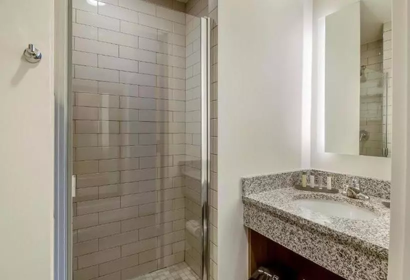 New Bedford Harbor Hotel, Ascend Hotel Collection