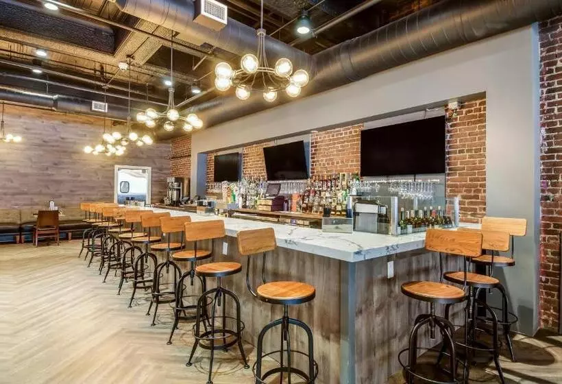 New Bedford Harbor Hotel, Ascend Hotel Collection