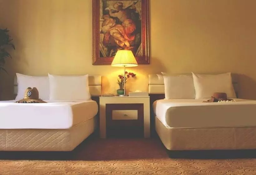 Hotel One Pacific