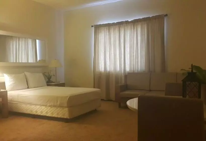Hotel One Pacific