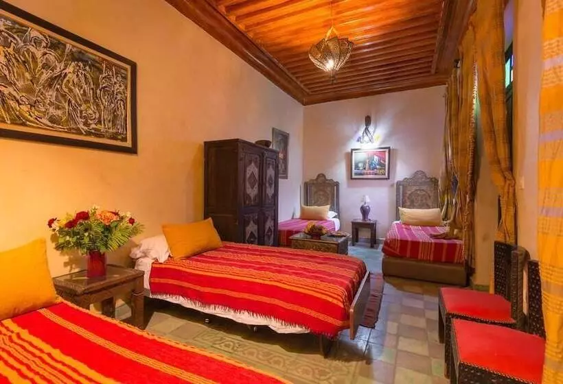 هتل Riad Lalla Khiti