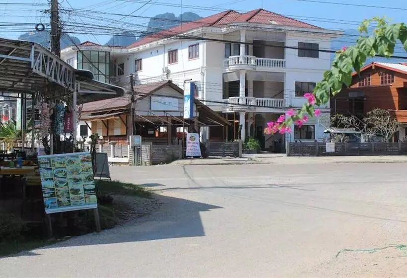 ホテル Vang Vieng Garden Bungalow