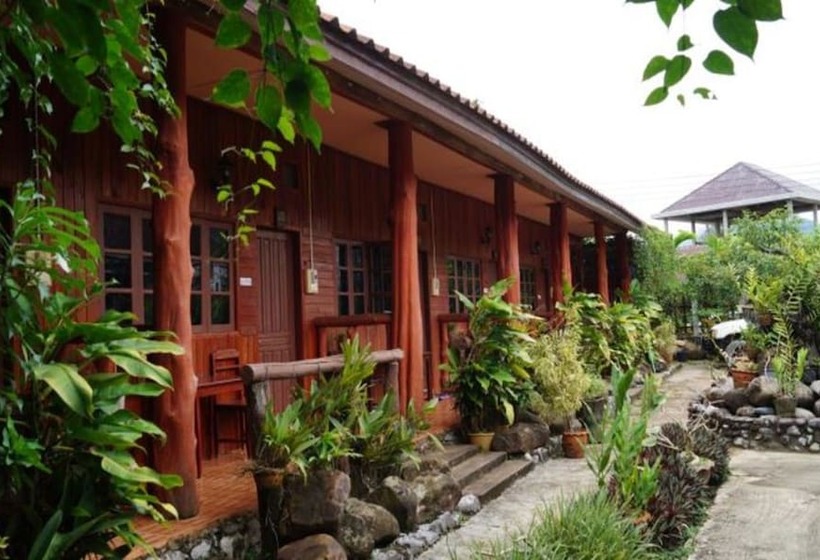 호텔 Vang Vieng Garden Bungalow
