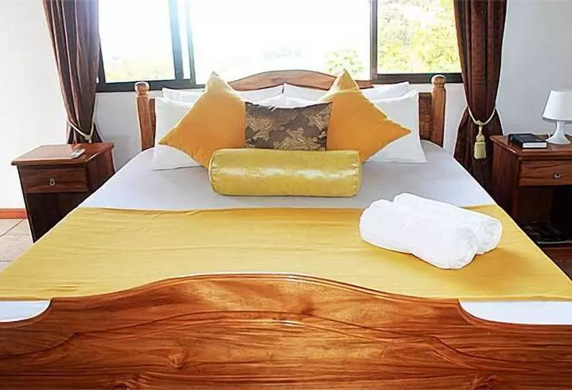پانسیون Lime Hill Lodge