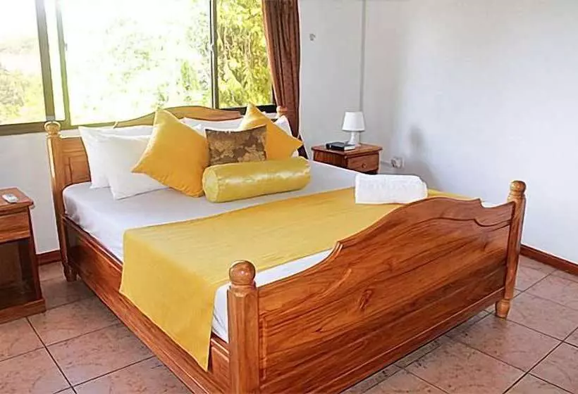 پانسیون Lime Hill Lodge