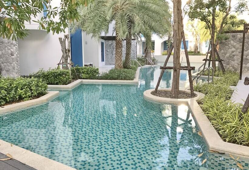 The Crest Santora Hua Hin Soi 7