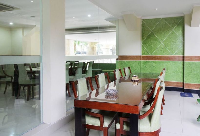 酒店 Airy Alun Alun Bojonegoro Trunojoyo 2