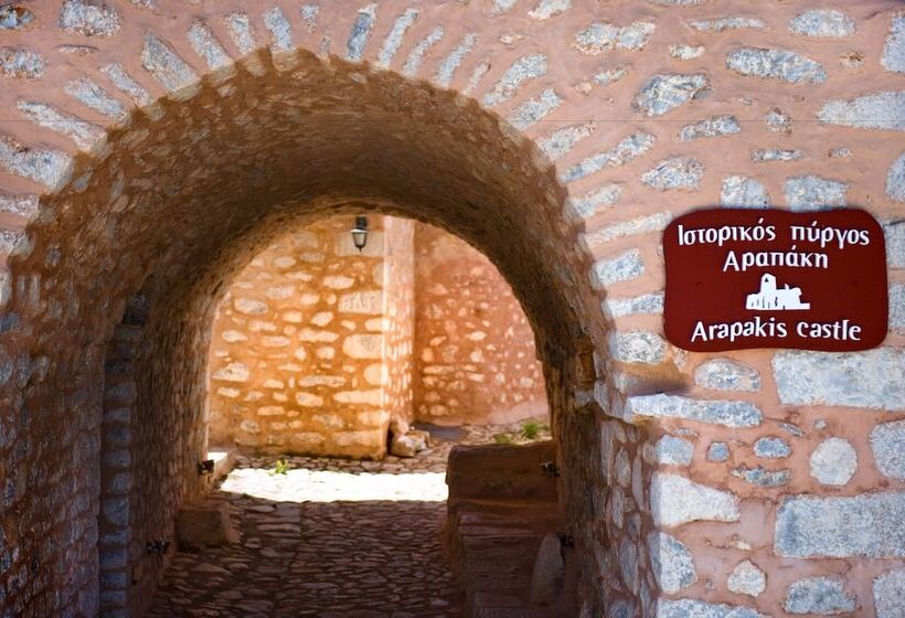 בית מלון כפרי Arapakis Historic Castle