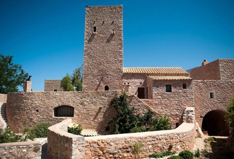 בית מלון כפרי Arapakis Historic Castle