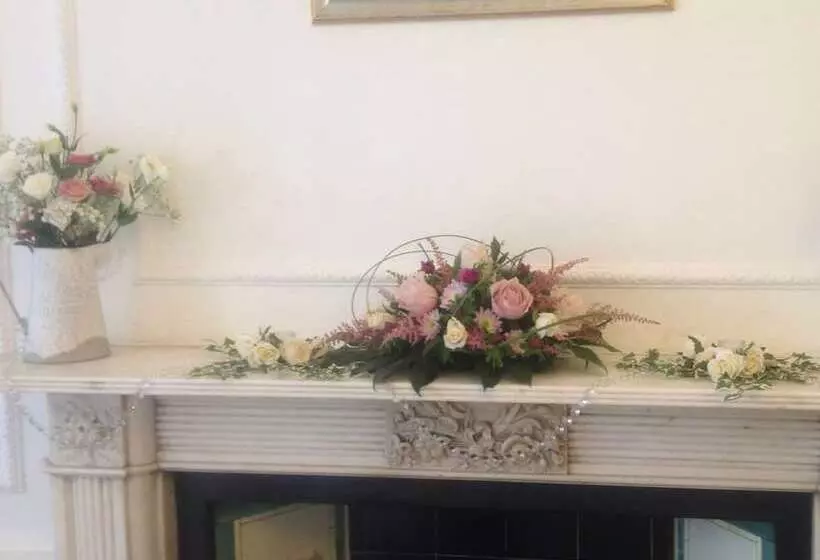 ホテル Mansfield Manor