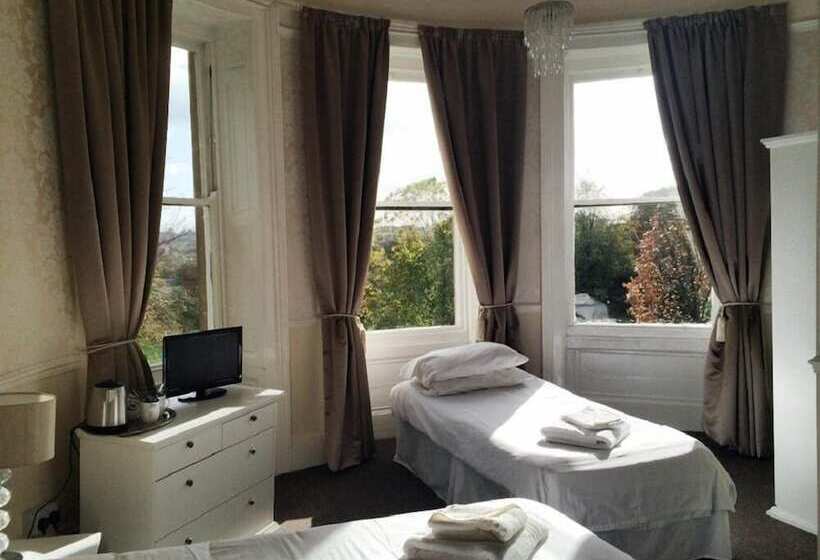 Отель Mansfield Manor