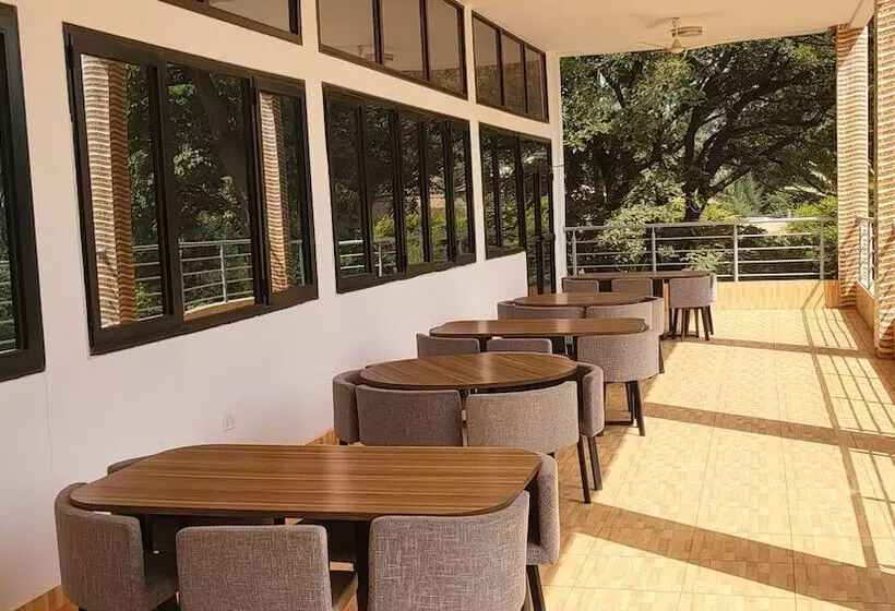 Hotelli Metzy Residence