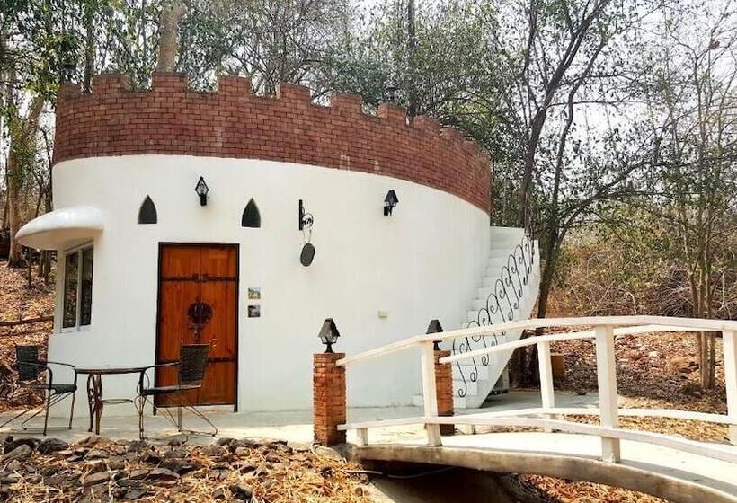 בית מלון כפרי Ozono Resort