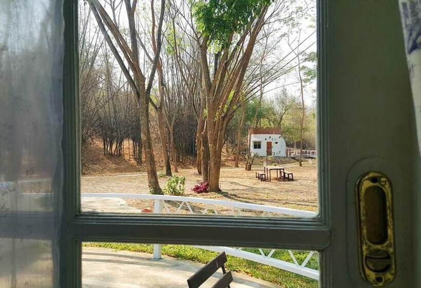 בית מלון כפרי Ozono Resort