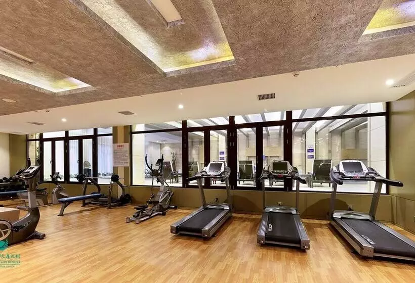 Hotelli Sanqingshan New Century Resort