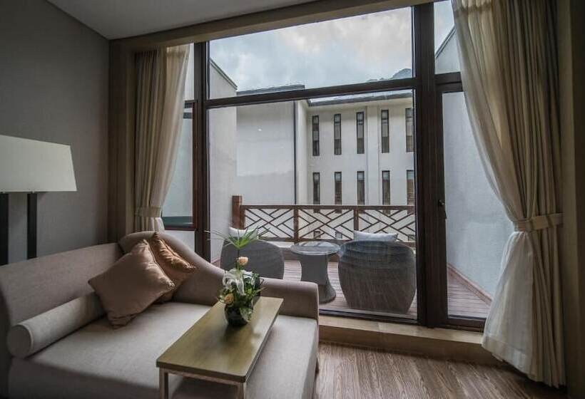 ホテル Sanqingshan New Century Resort