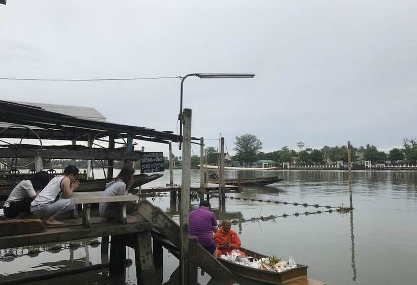 Szálloda Se Sun Amphawa