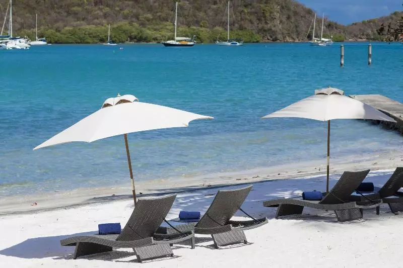 Secret Harbour Boutique Hotel And Marina