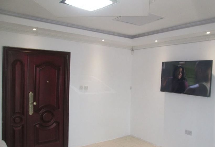 King Base Guesthouse B & B