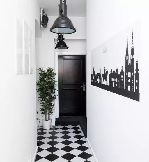 Loox Serviced Apartments Hatzova