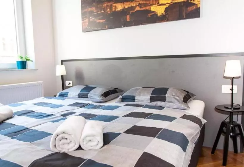 Loox Serviced Apartments Hatzova