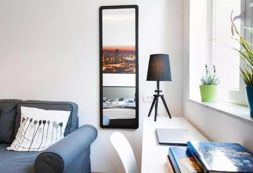 Loox Serviced Apartments Hatzova