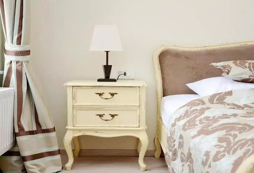 ペンション Apartments & Rooms Flowers